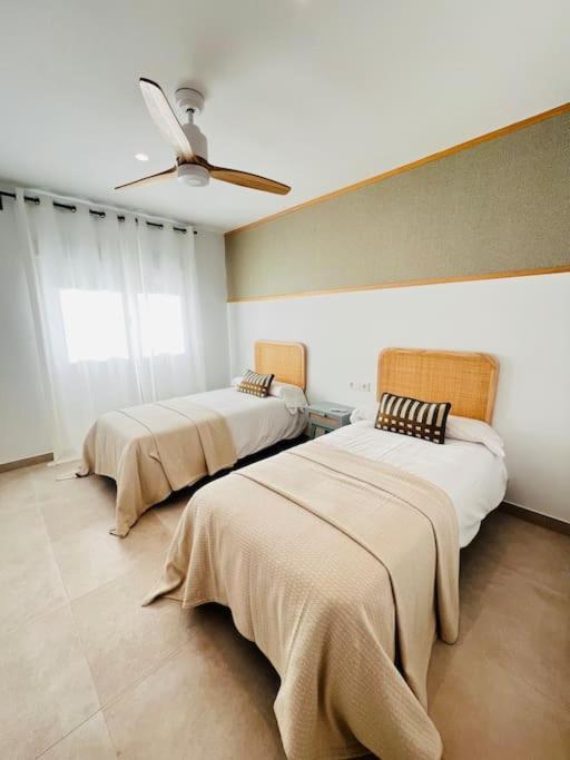 Villa Axarquia Paraiso 88 Sinese Design Homes Виньуэла Экстерьер фото